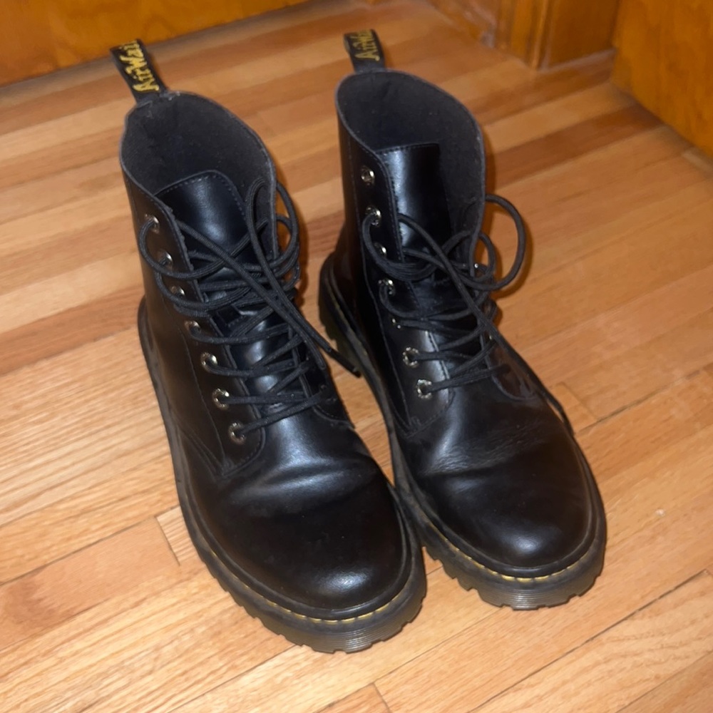 Dr. Marten Luana boots size 10 womens